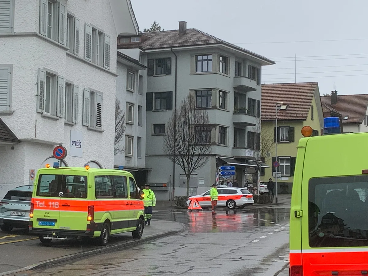 Sanität und Polizei, Unfallszenario.
